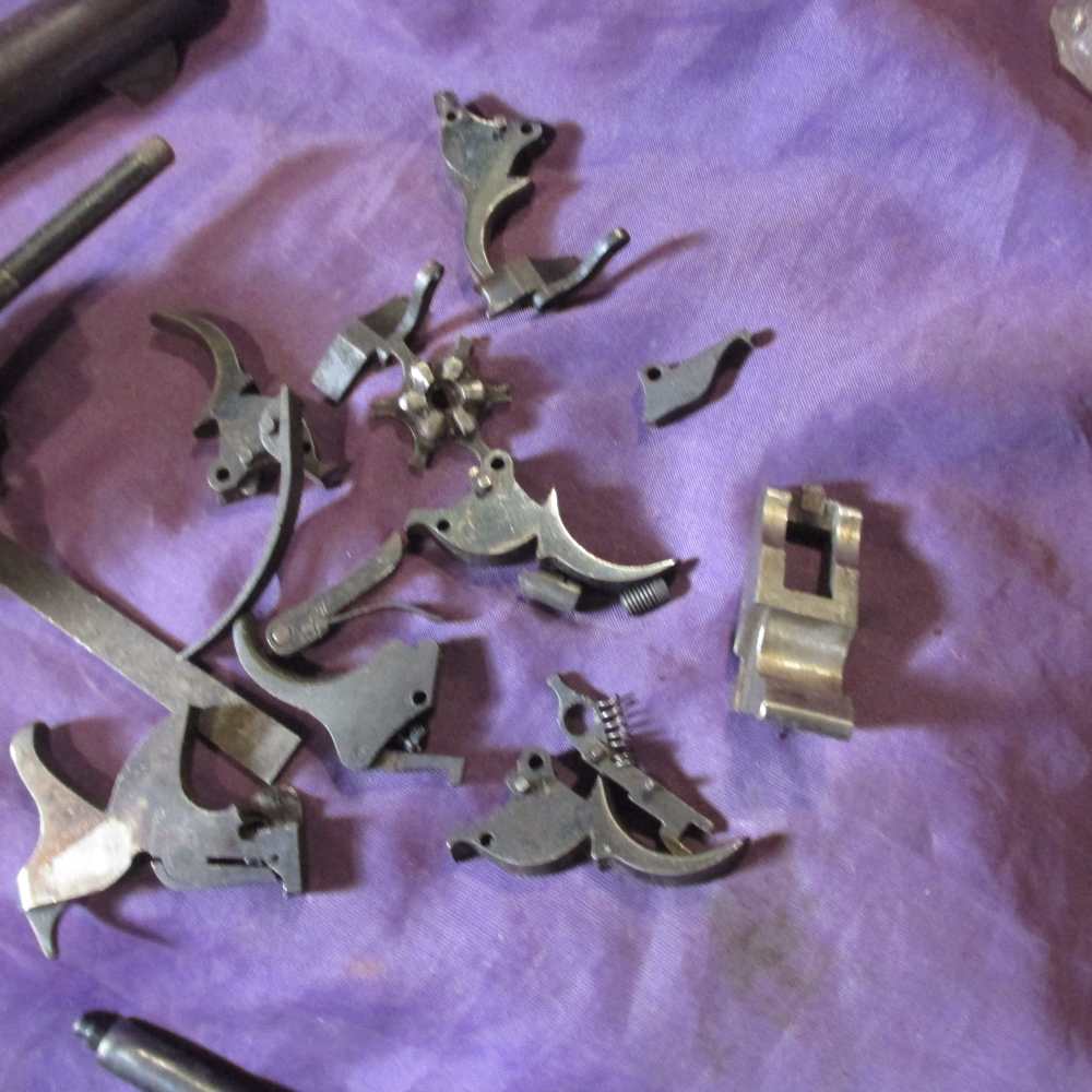 US 1917 Revolver Parts Lot-img-1