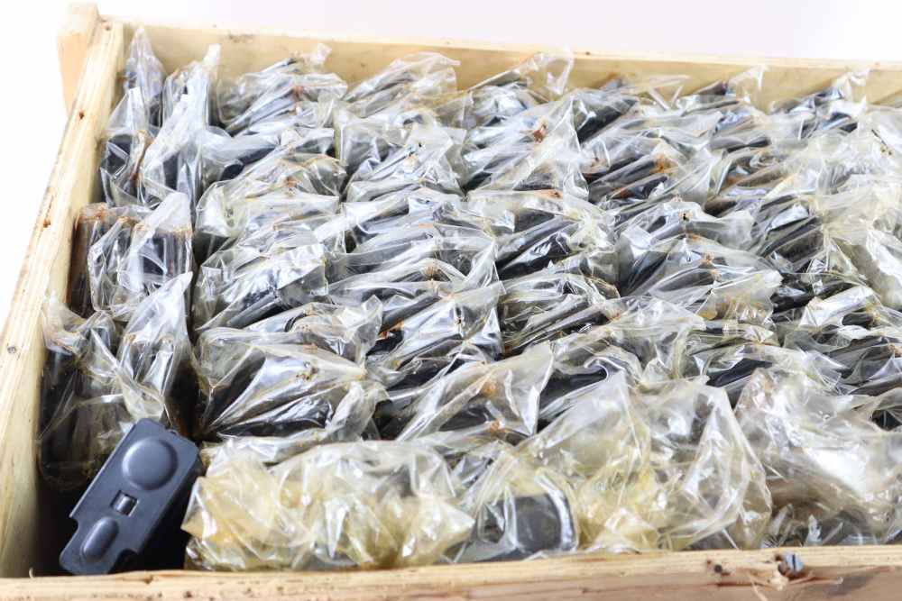 Extremely Rare Crate of 100 New Old Stock Chinese AK-47 7.62x39 Magazines -img-13