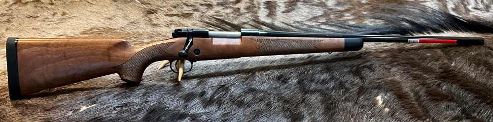 WINCHESTER MODEL 70 SUPER GRADE 308 WIN 22" GOOD WOOD, FREE SAFARI-img-1