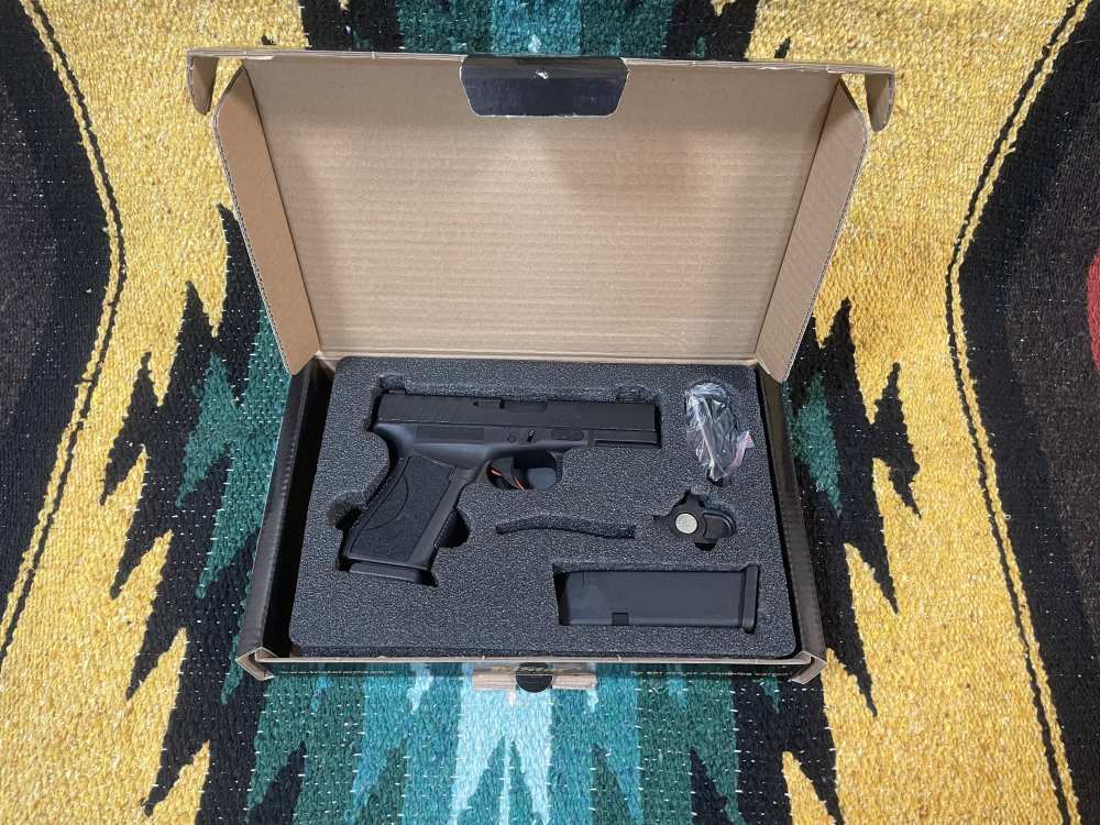 TRISTAR ARMS 9MM Semi Auto/ 2-15 round magazines/NIB-img-5