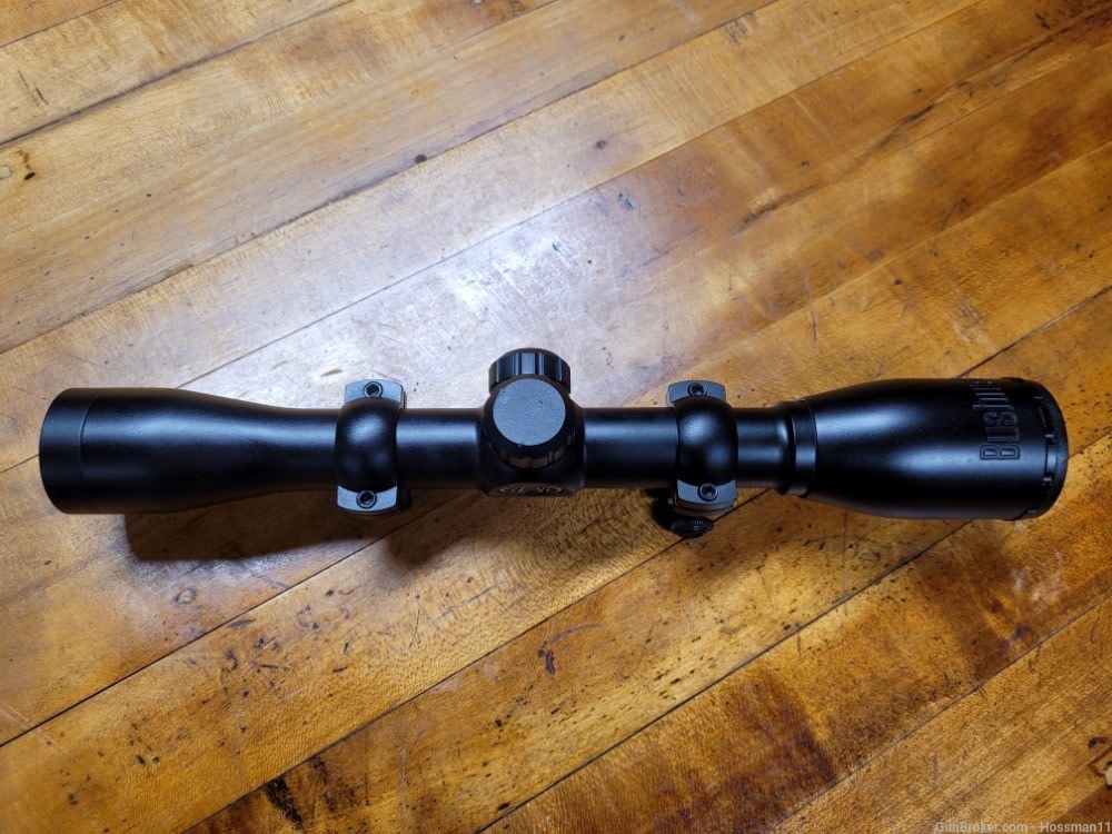 Bushnell Sportsman Scope 4x32 Rifle Scope + Mounts /Like New-img-0