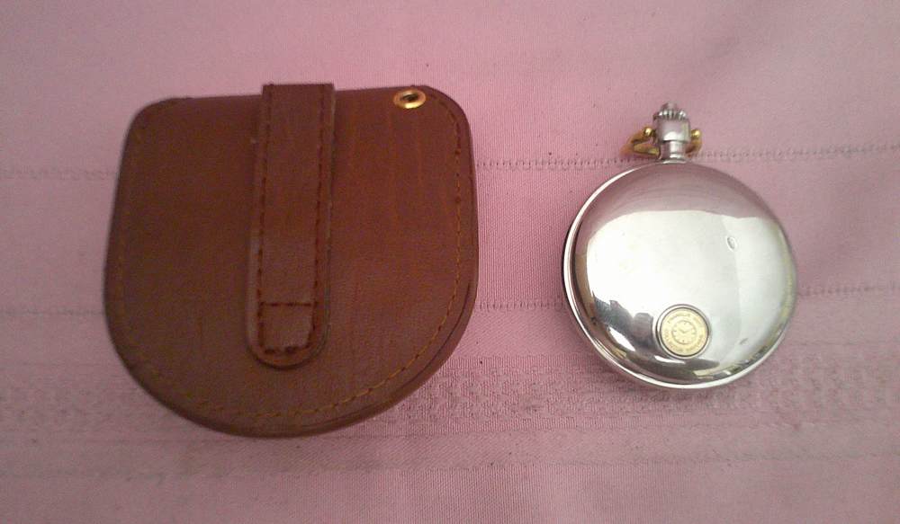 Franklin Mint Colt Peacemaker Pocket Watch 24K Gold Accents Mfg 1993 works!-img-9