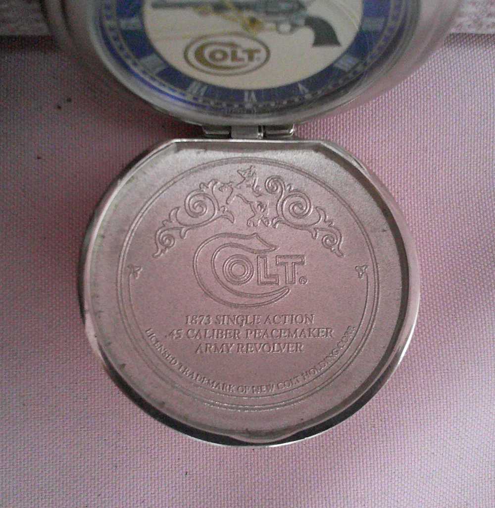 Franklin Mint Colt Peacemaker Pocket Watch 24K Gold Accents Mfg 1993 works!-img-4