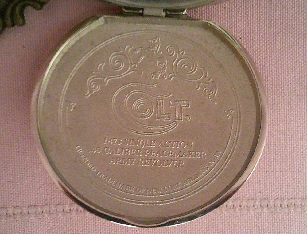 Franklin Mint Colt Peacemaker Pocket Watch 24K Gold Accents Mfg 1993 works!-img-11