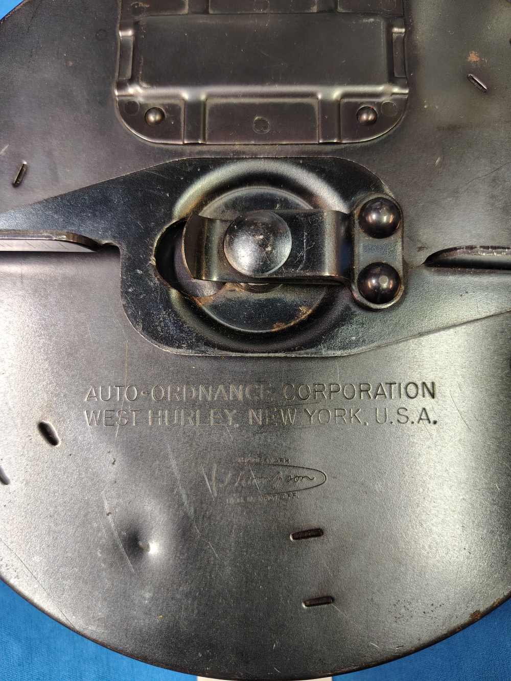 (A) XL 39 Rd Auto Ordnance Corp West Hurley Thompson smg drum .45 acp MGC-img-1