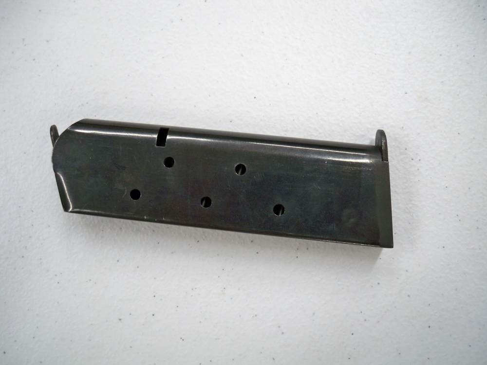 Colt Commanding Officer's Model .45 Auto 7rd Mag  Cool Pistol!-img-9