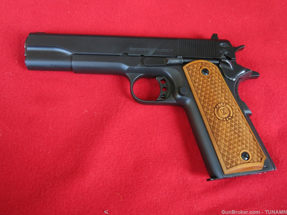 Tristar American Classic 1911 in 38 Super  5"barrel Excellent Condition -img-11