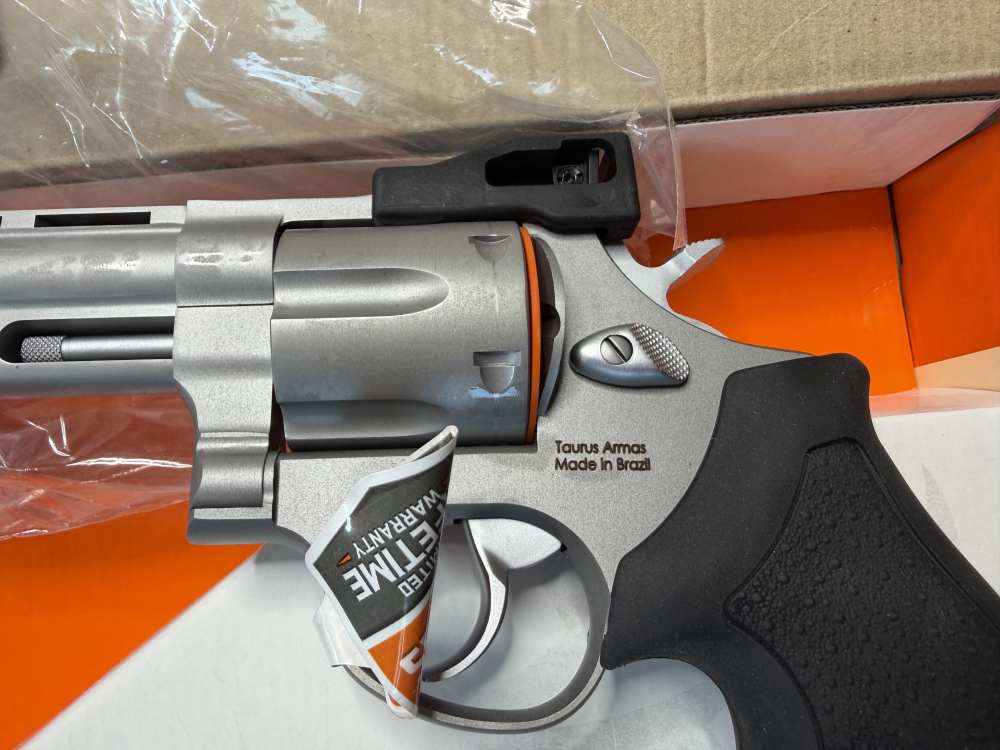 NIB Taurus m44 44 mag 8 3/8 stainless NICE! Trades!-img-5