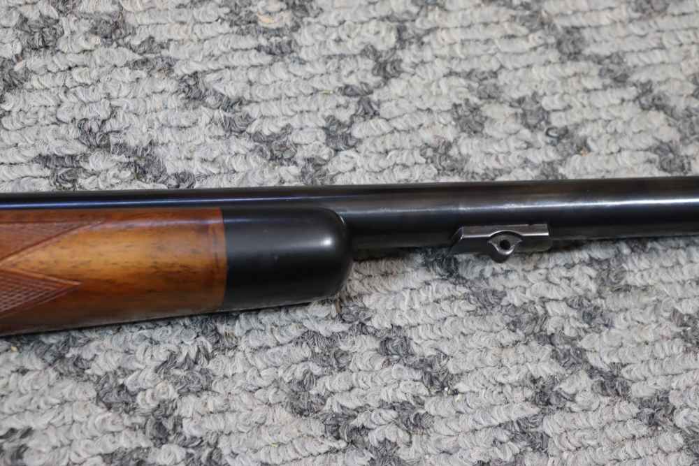 Winchester Model 70 Super Grade Bolt  Rifle Cal. 458 magnum (SN#G1374757)-img-3