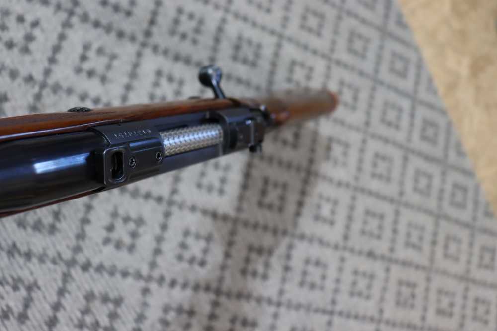 Winchester Model 70 Super Grade Bolt  Rifle Cal. 458 magnum (SN#G1374757)-img-20