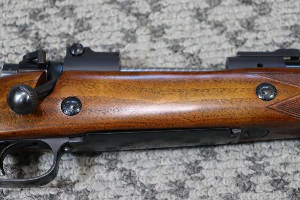 Winchester Model 70 Super Grade Bolt  Rifle Cal. 458 magnum (SN#G1374757)-img-2
