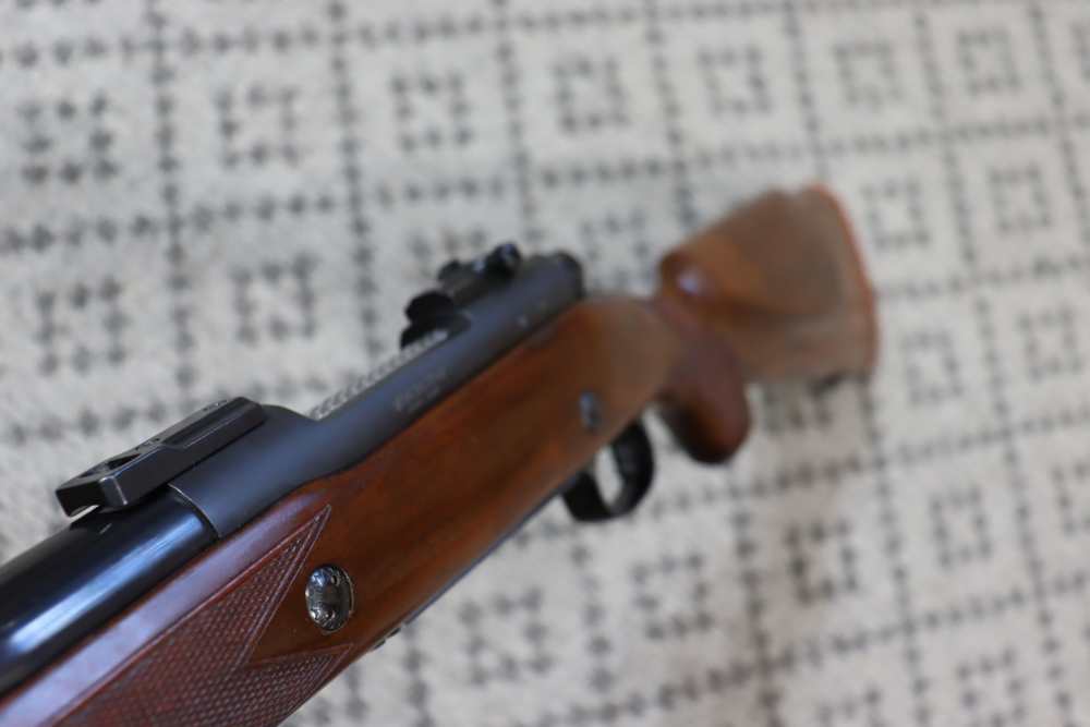 Winchester Model 70 Super Grade Bolt  Rifle Cal. 458 magnum (SN#G1374757)-img-17