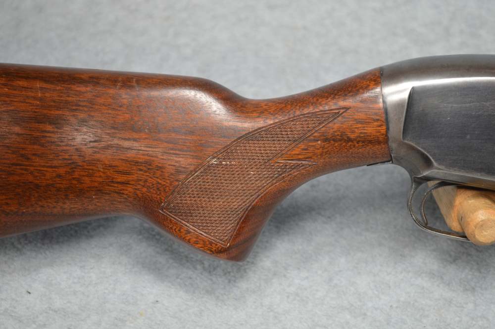 1950 Winchester Model 12 12g 30" Simmons Vent Rib Full Choke C&R OK-img-2