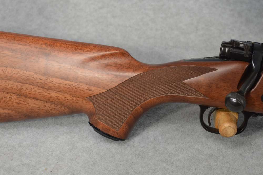 Winchester Model 70 Classic Sporter Boss 338 Win Mag 1990s High Condition-img-2