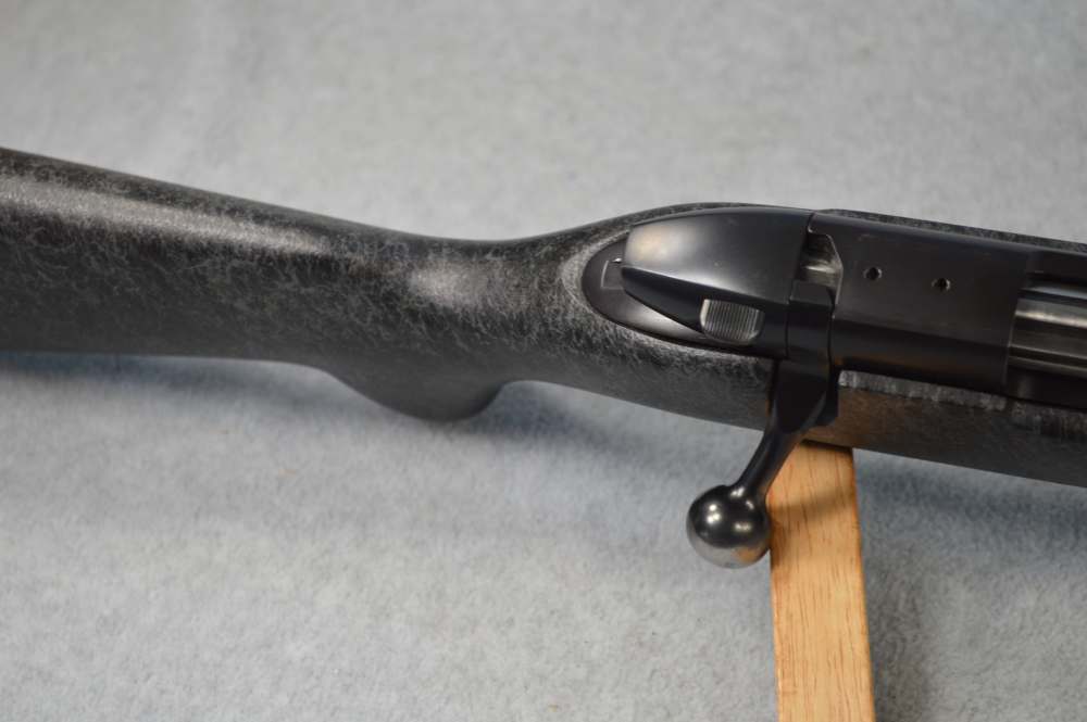 Weatherby Mark V Accumark 300 Wby Mag USA-img-10