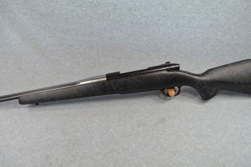 Weatherby Mark V Accumark 300 Wby Mag USA-img-12