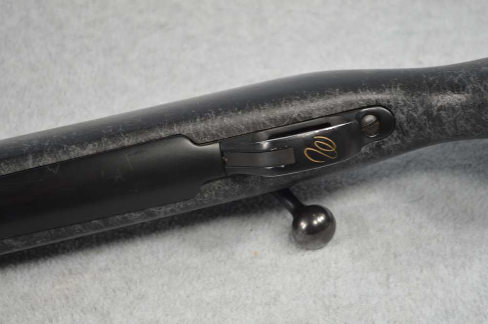 Weatherby Mark V Accumark 300 Wby Mag USA-img-24