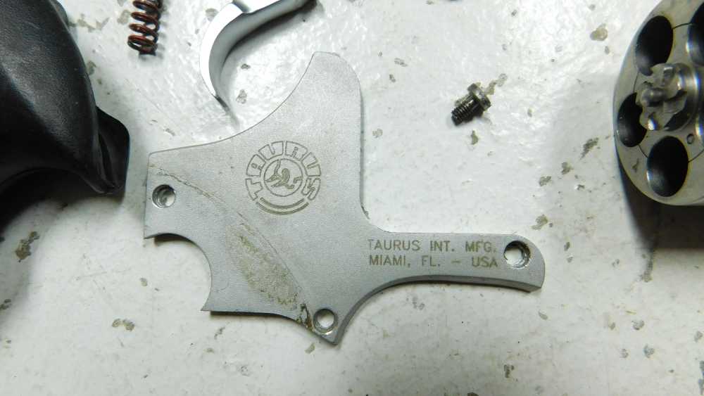 Taurus Model 85 Stainless 38 Special Parts Kit Grip/2 Inch Barrel/5 Shot-img-2