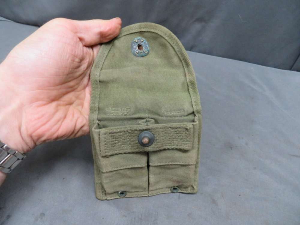 2 US MILITARY M1 CARBINE MAGAZINES W/ POUCH-INLAND & UNION HARDWARE-img-18