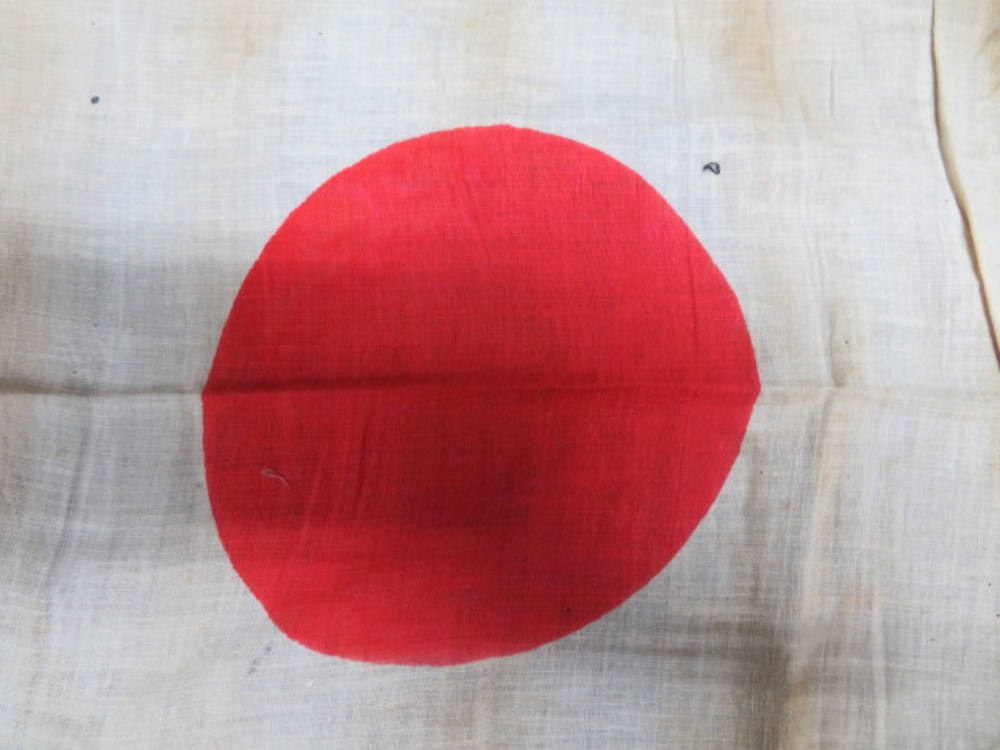 WWII JAPANESE HINOMARU MEATBALL FLAG-ORIGINAL-RIFLE SIZE-img-3