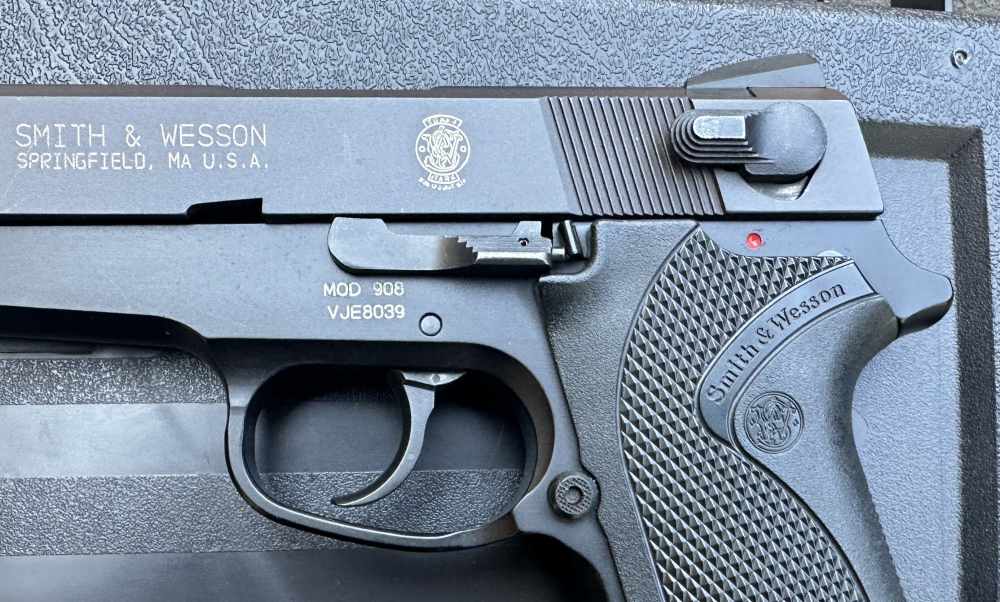 S&W 908 Compact Lightweight 9mm 8-round Pistol, Metal Frame, 2002-img-4