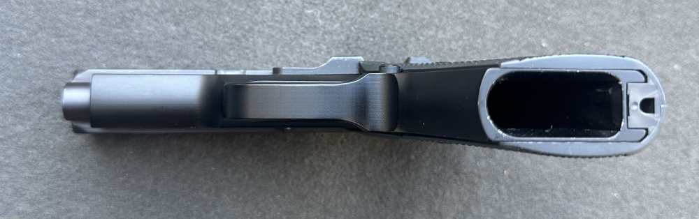 S&W 908 Compact Lightweight 9mm 8-round Pistol, Metal Frame, 2002-img-22