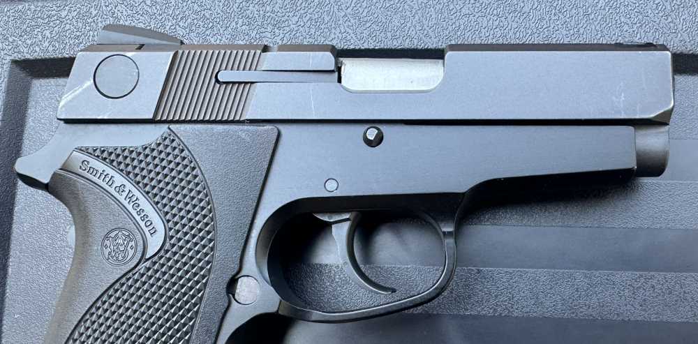 S&W 908 Compact Lightweight 9mm 8-round Pistol, Metal Frame, 2002-img-14