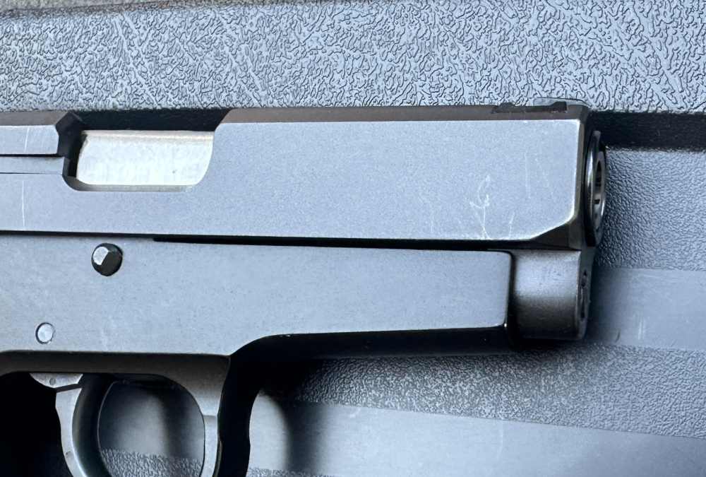 S&W 908 Compact Lightweight 9mm 8-round Pistol, Metal Frame, 2002-img-17