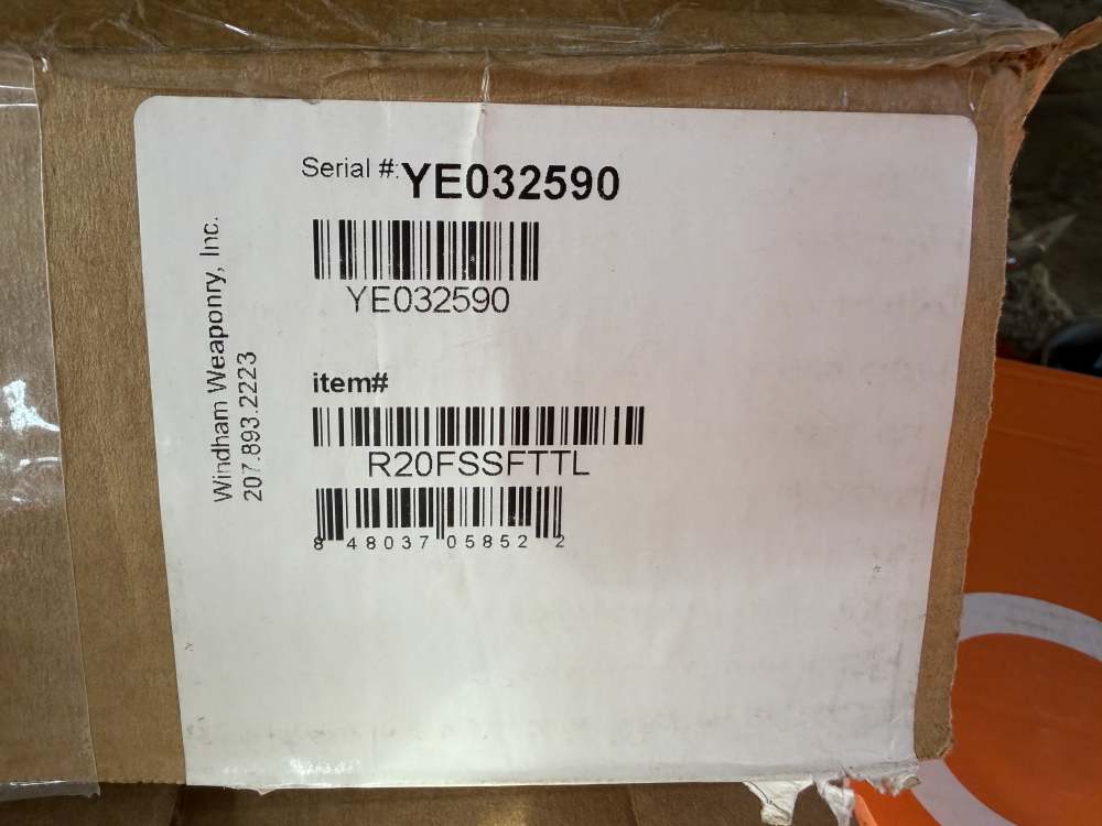 NIB Windham Weaponry WW-15 varmint .223 AR-15 NICE! TRADES!-img-10