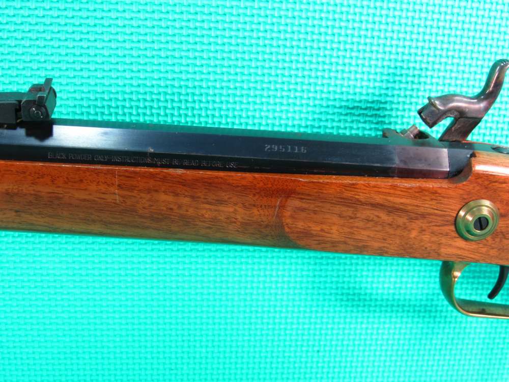 Thompson Center Hawken 50 Caliber Muzzleloader Blued 28” Wood Set Triggers -img-17