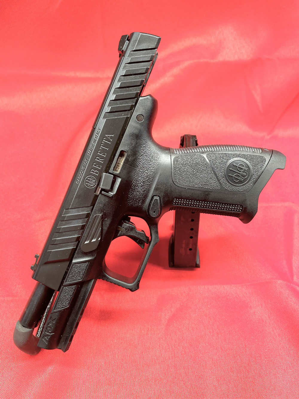 Beretta APX A1 9mm Full-img-2