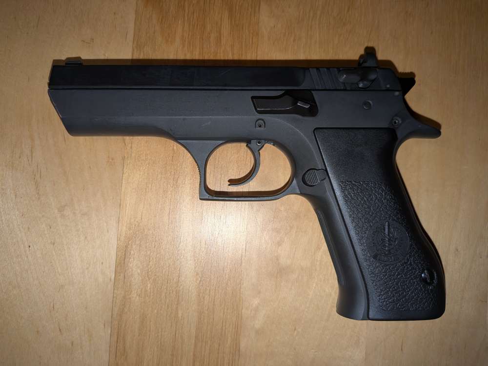 Israeli Military Industries Jericho 941F Desert Eagle Pistol Cowboy Bebop-img-1