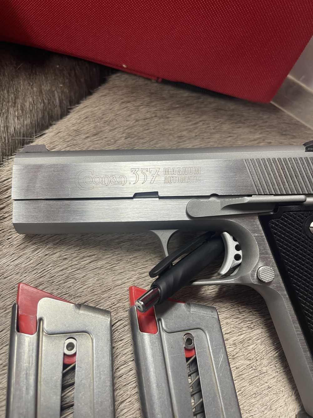 Coonan COMPACT 357 MAG semi auto pistol ULTRA RARE lnib with 4 mags + More-img-13