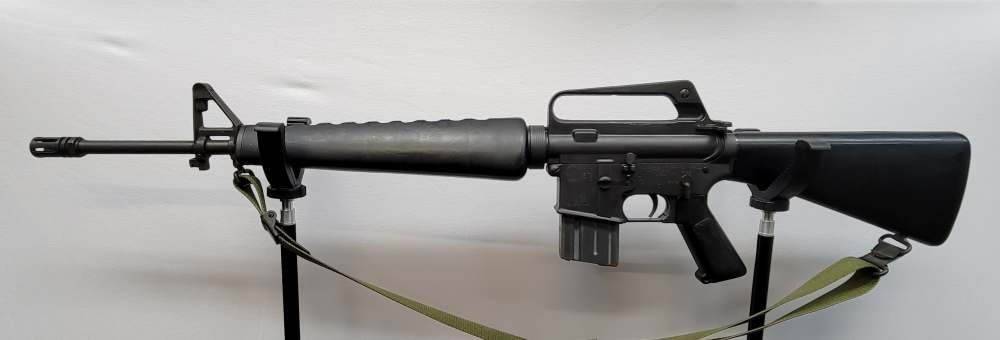 Colt SP1 223 Remington Excellent Condition 1973 w/ Manual-img-0