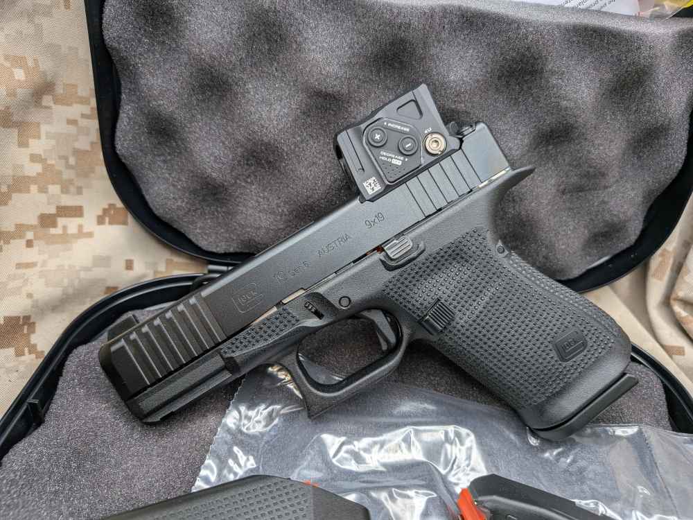 Glock 19 Gen6 New G19 Gen 6 Aimpoint COA-img-1