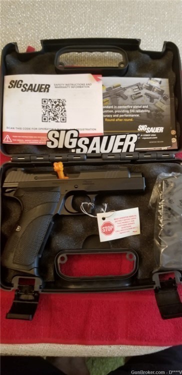 SIG 210CA-9-BSS (NIB) Never Fired-img-14