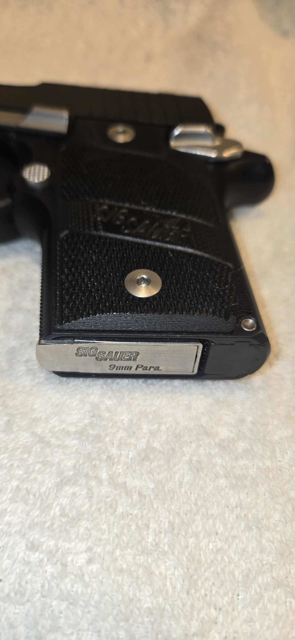 Sig SAUER P938 WITH SIG LASER-img-5