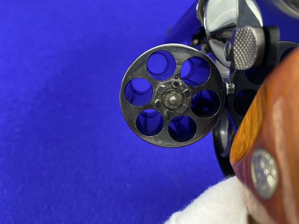 Smith Wesson 29-3 .44 Magnum Blue 10 5/8" *HIGHLY COVETED SILHOUETTE MODEL*-img-43