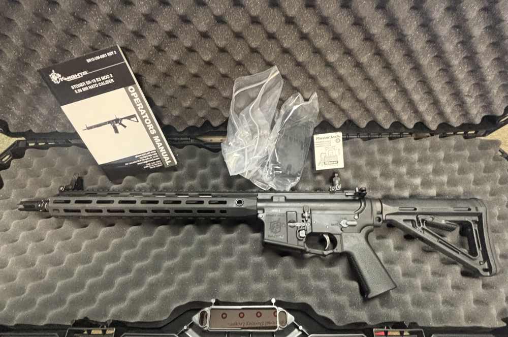 Knights Armament SR15 Stoner rifle mod 2-img-1