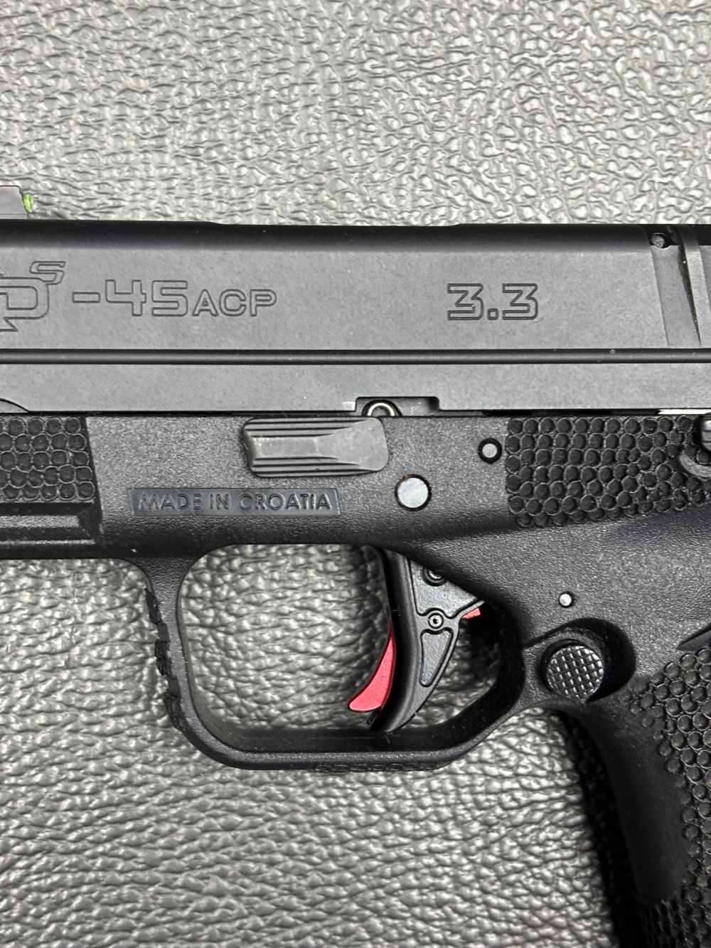 SPRINGFIELD XD-S 45 ACP WITH 3 MAGS AND EXTRAS. NO RESERVE -img-10