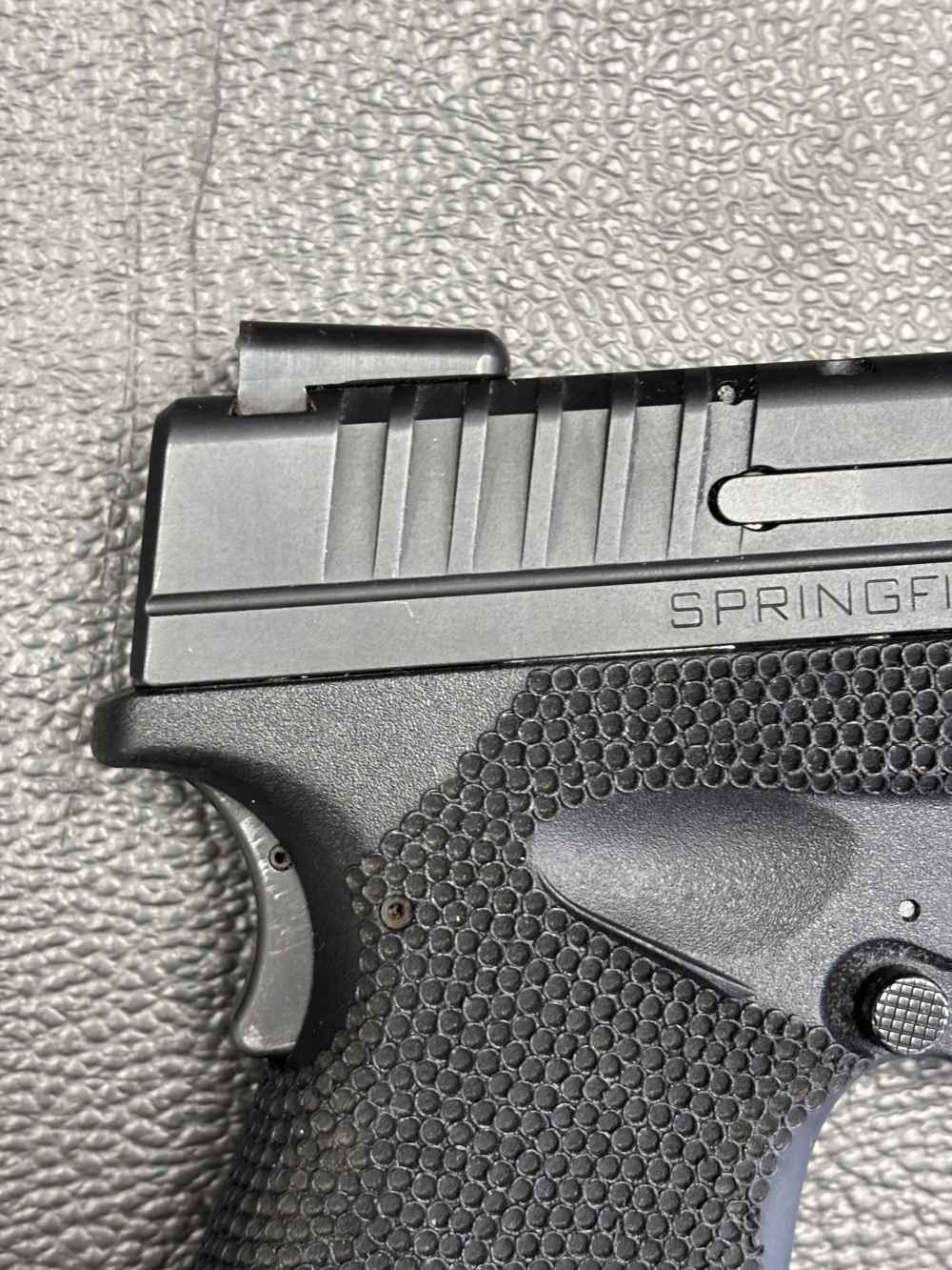 SPRINGFIELD XD-S 45 ACP WITH 3 MAGS AND EXTRAS. NO RESERVE -img-4