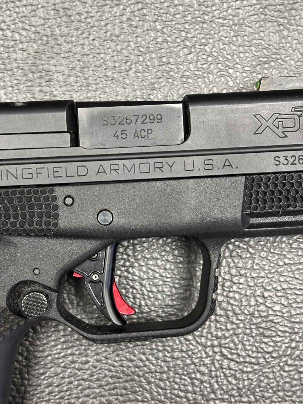 SPRINGFIELD XD-S 45 ACP WITH 3 MAGS AND EXTRAS. NO RESERVE -img-5