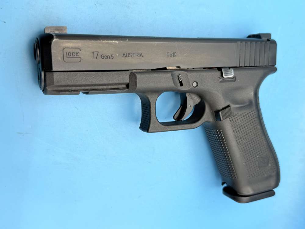 Glock 17 Gen 5 9mm Police Trade-in G17 Ameriglo Night Sights-img-3