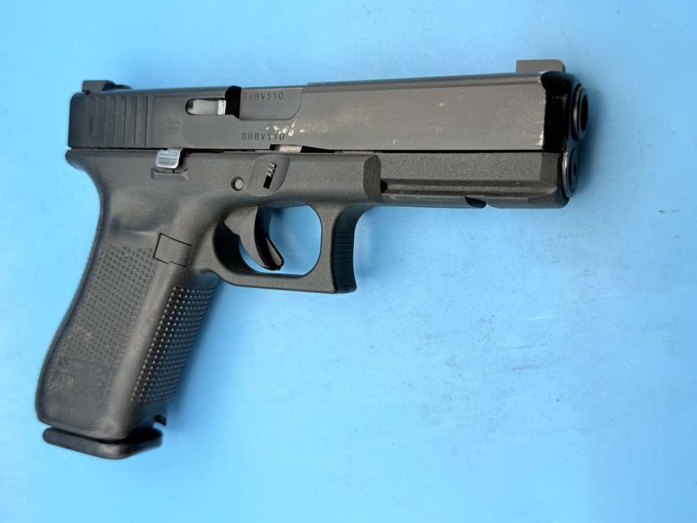 Glock 17 Gen 5 9mm Police Trade-in G17 Ameriglo Night Sights-img-4