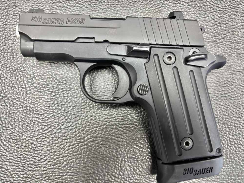 SIG SAUER P238 SEMIAUTOMATIC 380 ACP. NO RESERVE -img-4