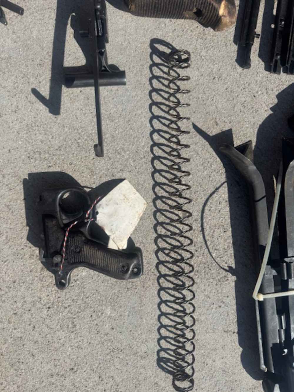Yugo M53 (MG42) parts kit in 8mm-img-3
