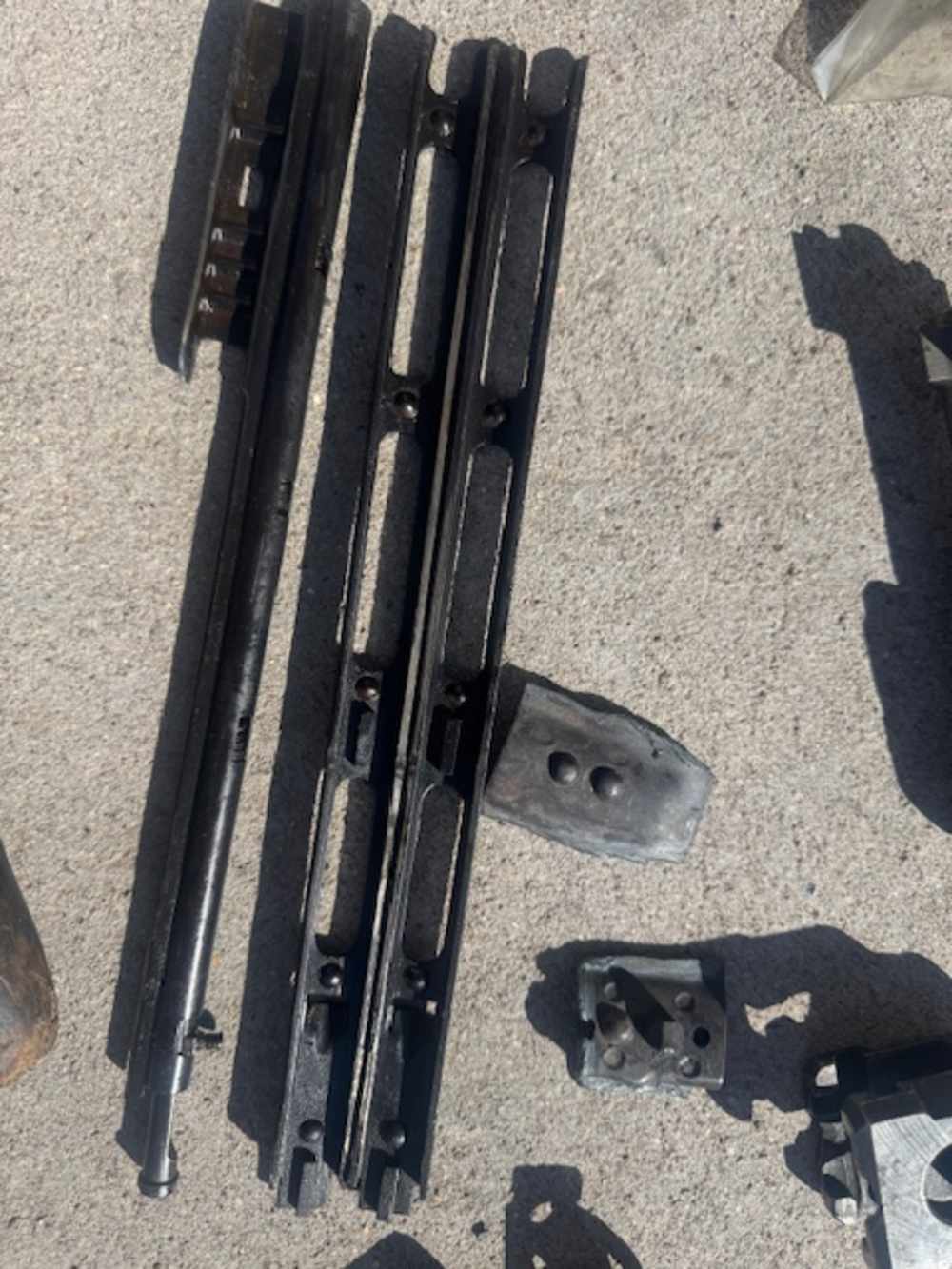 Yugo M53 (MG42) parts kit in 8mm-img-1
