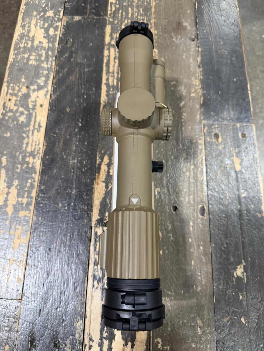 Trijicon VCOG 1-8X FDE MIL -img-3
