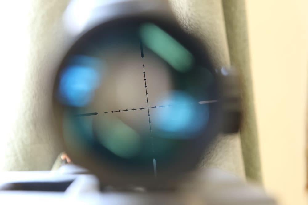 Like New ACCUSHOT 4-16x56 SWAT Mil-Dot Rifle Scope Leupold Rings NO RESERVE-img-8