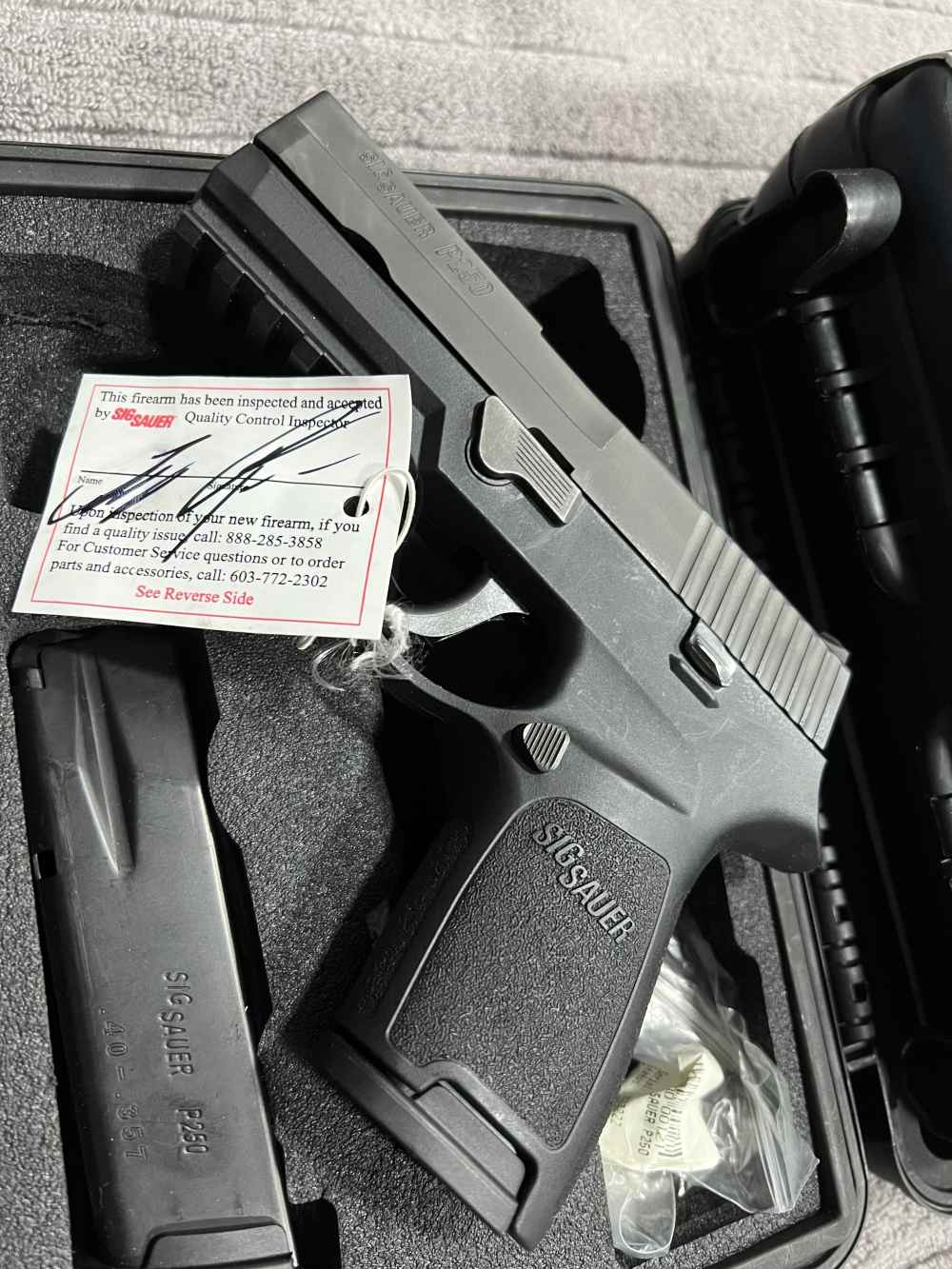 Sig 250 .40   With .45 conversion kit-img-2
